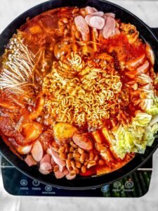 korean army stew (budae jjigae)